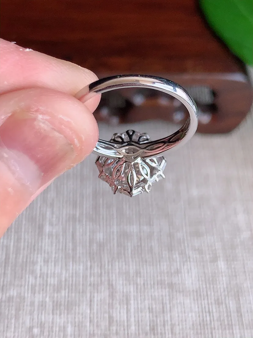 天然A货翡翠18K金伴钻镶嵌黄翡蛋面戒指 圈口17.3裸石尺寸8×7mm 重量3.19g 0625