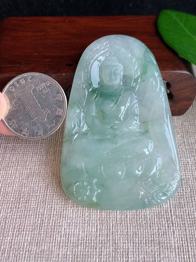 天然A货翡翠飘花大日如来吊坠尺寸65.4×42×5m量30.89g 0625
