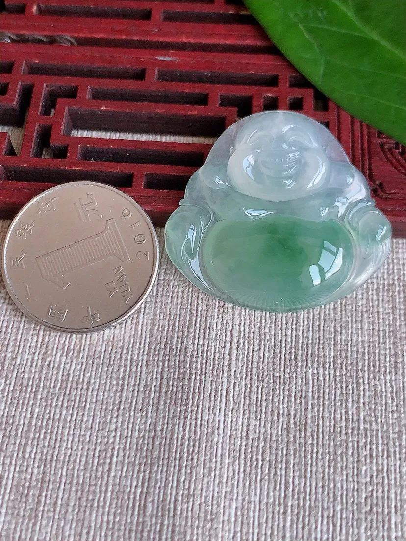 天然A货翡翠飘花佛公吊坠尺寸32.4×36×6.3m量11.06g 0625