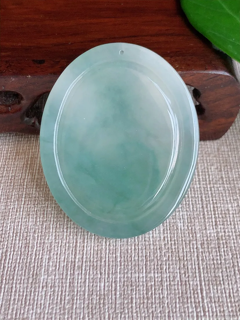 天然A货翡翠晴水生肖兔吊坠尺寸45.2×36.6×4.8m量16.48g 0625