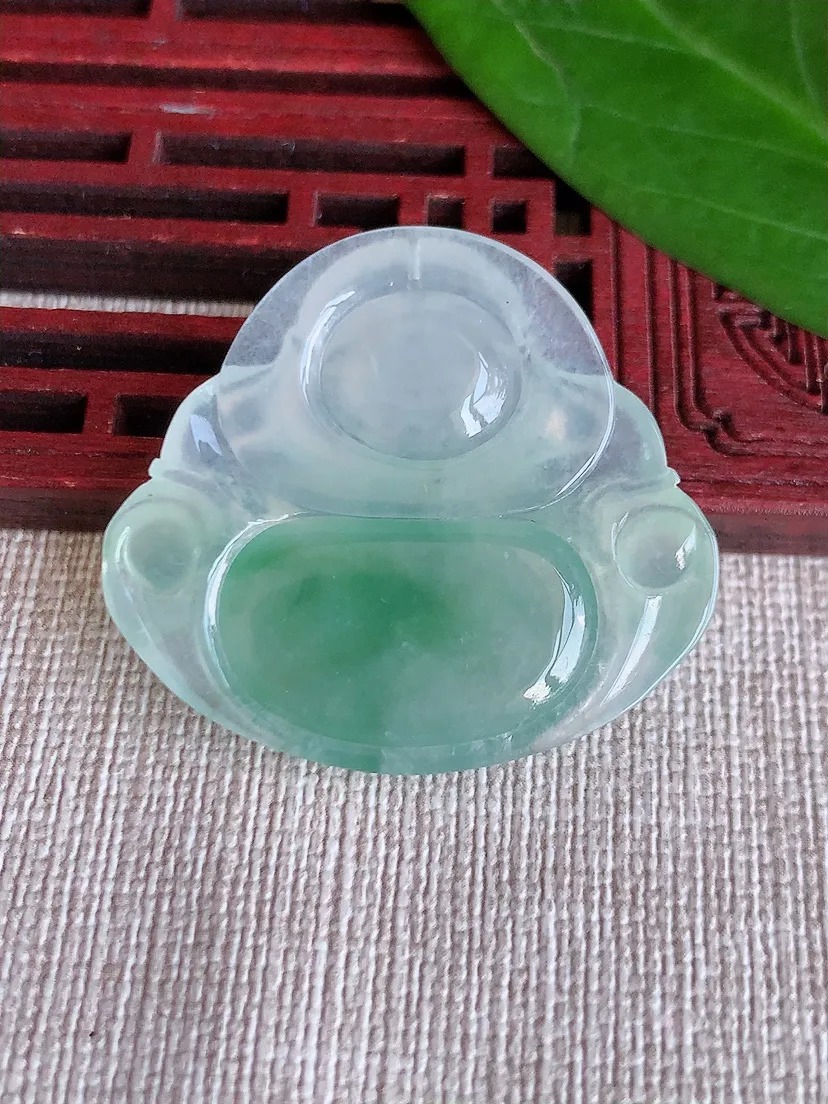 天然A货翡翠飘花佛公吊坠尺寸32.4×36×6.3m量11.06g 0625