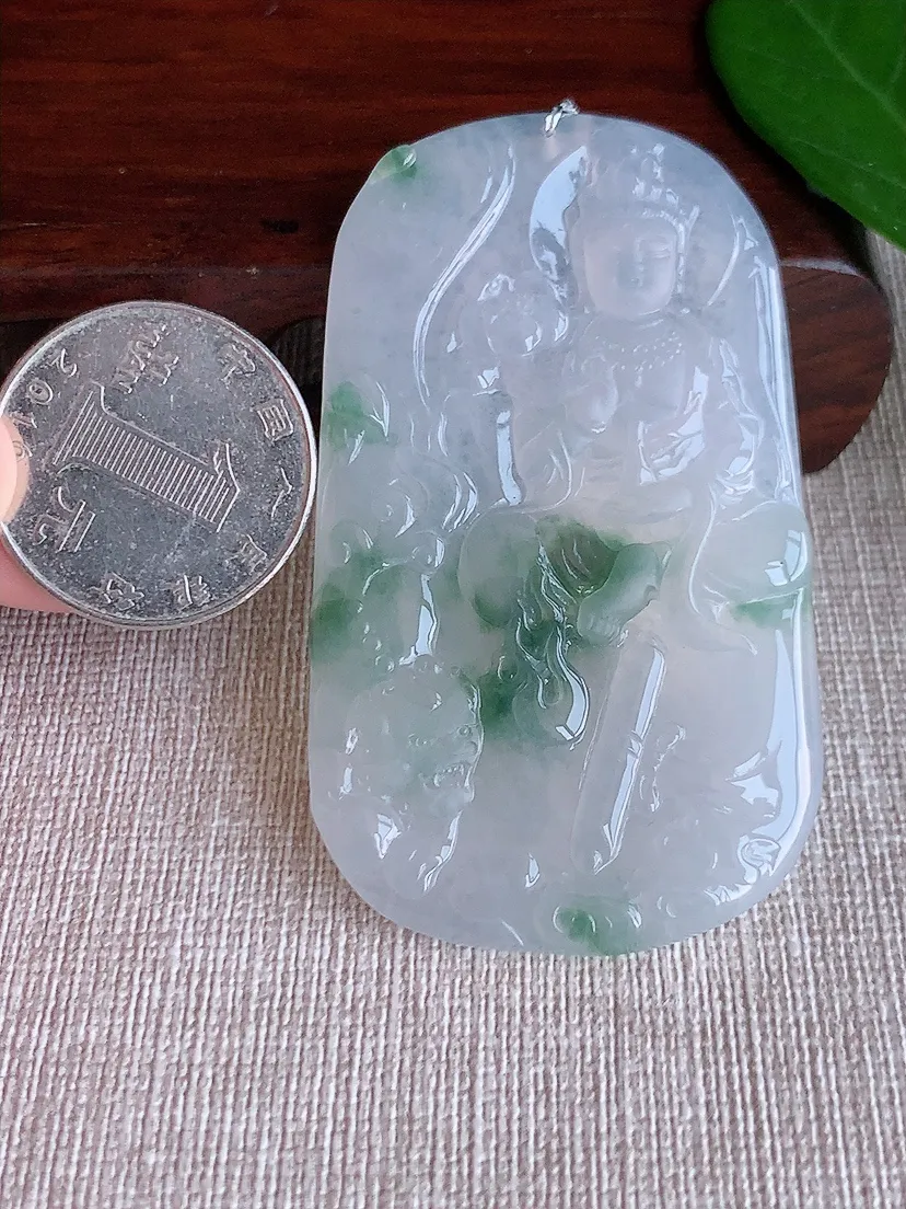 天然A货翡翠飘花文殊菩萨吊坠尺寸65.2×37.6×5m量31.35g 0625