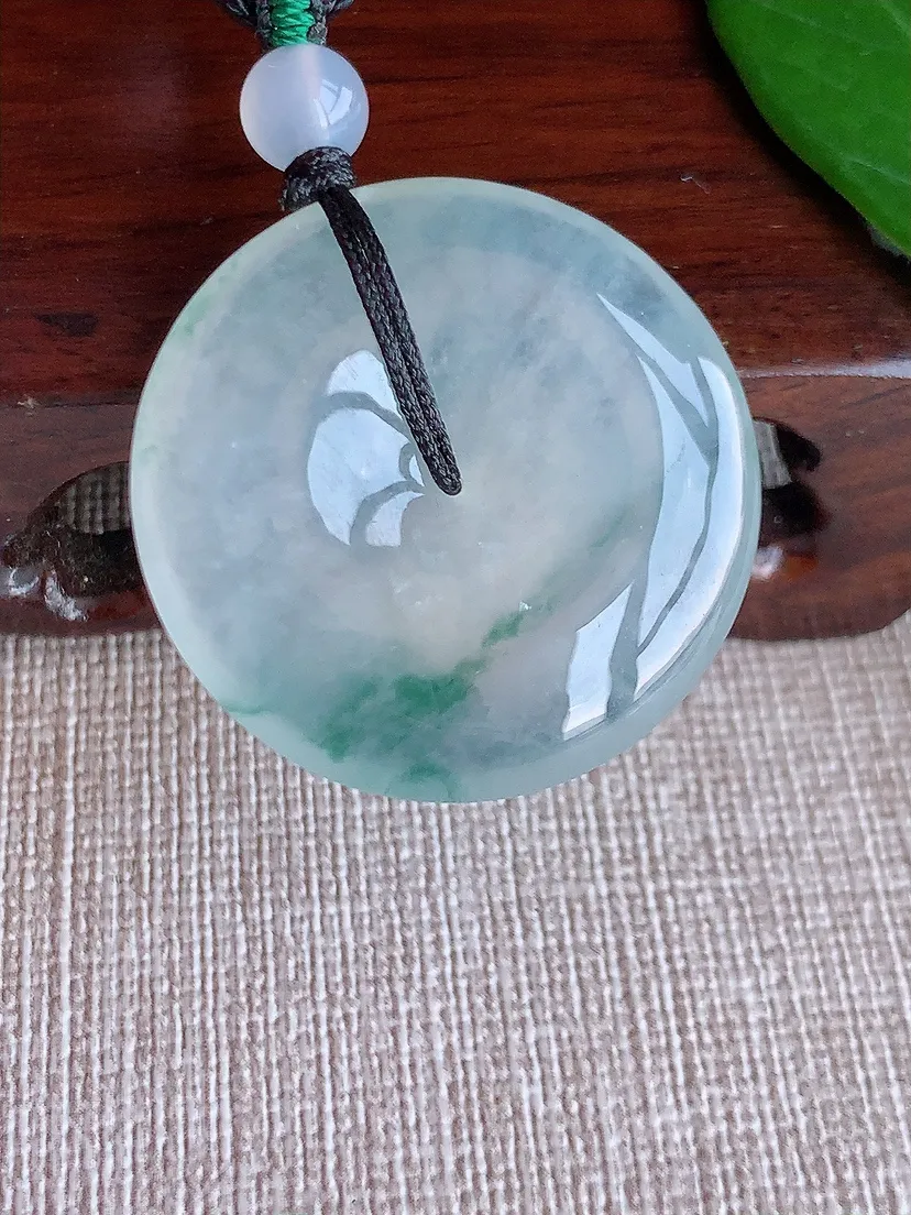 天然A货翡翠飘花平安扣吊坠尺寸30.6×6.7m量16.50g 0625