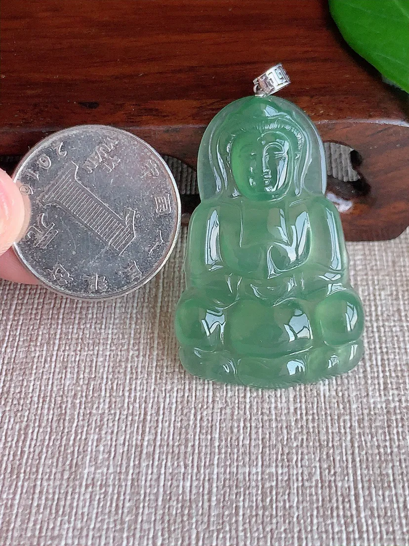 天然A货翡翠18K金扣头晴水正装观音吊坠尺寸41×26.5×4m量7.68g 0625