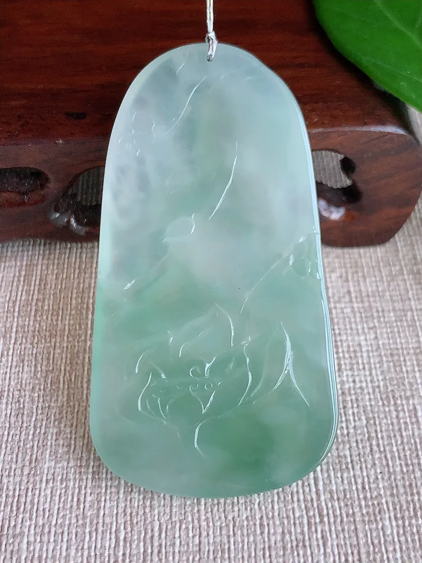 天然A货翡翠晴水虚空藏菩萨吊坠尺寸59×31.4×5.8m量25.26g 0625