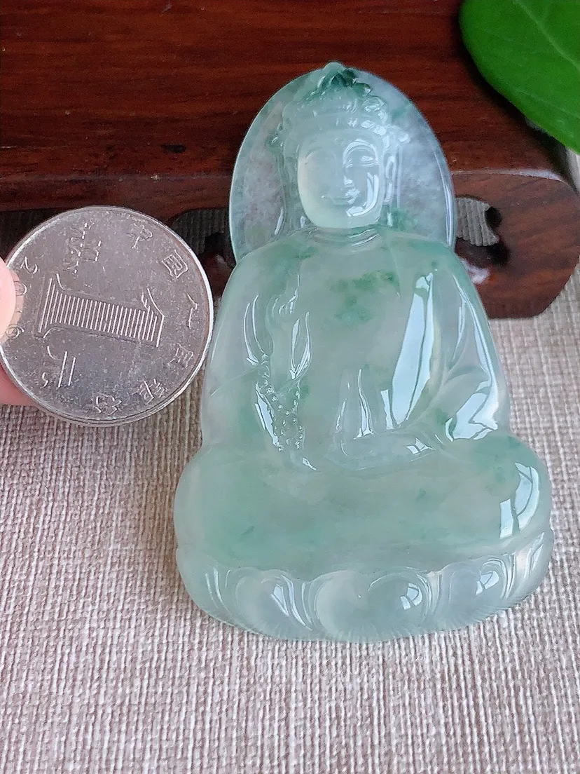 天然A货翡翠飘花素衣观音吊坠尺寸67.2×41×6m量29.68g 0625