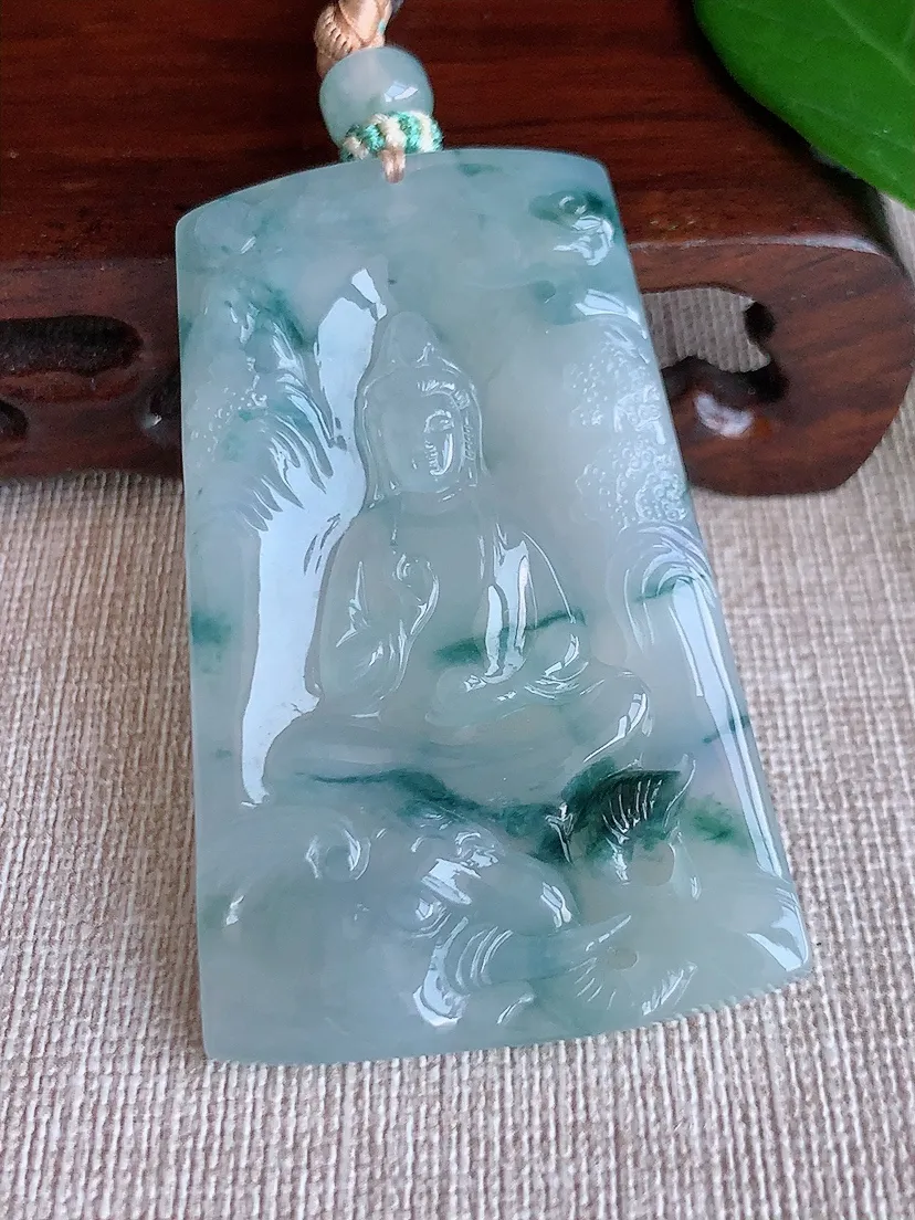 天然A货翡翠飘花普贤菩萨吊坠尺寸56.6×36.2×5.5m量33.13g 0625