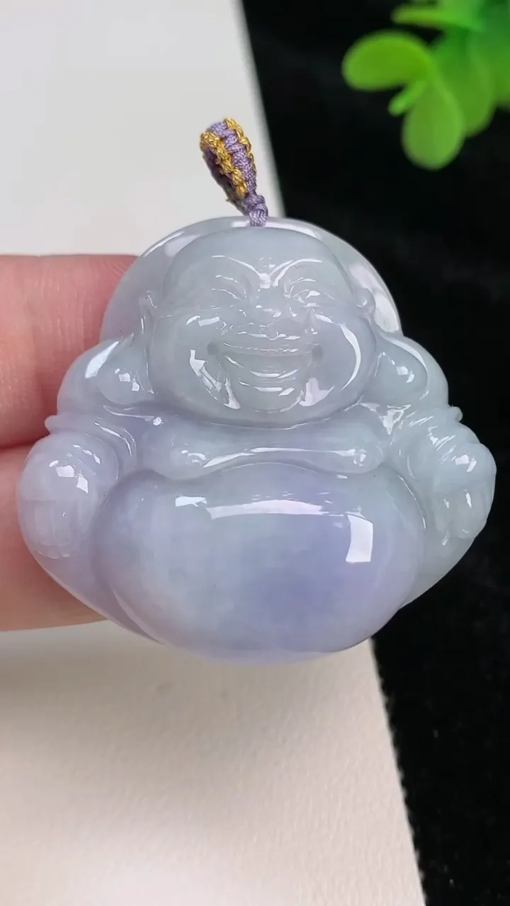 天然A货翡翠紫罗兰佛公吊坠，尺寸37.6-40.5-10.4，重量:25.00g
6月27日