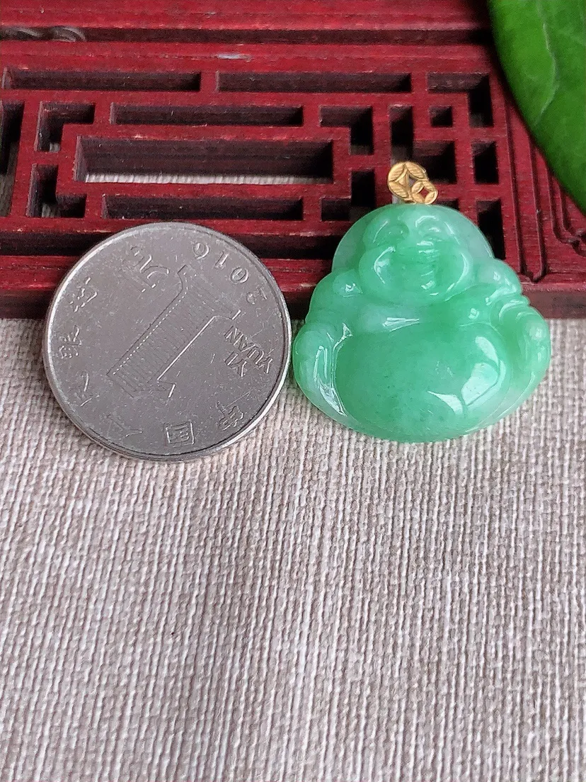 天然A货翡翠冰润18K金扣头甜绿佛公吊坠 尺寸28.7×24×26×4.5m量4.52g 0627