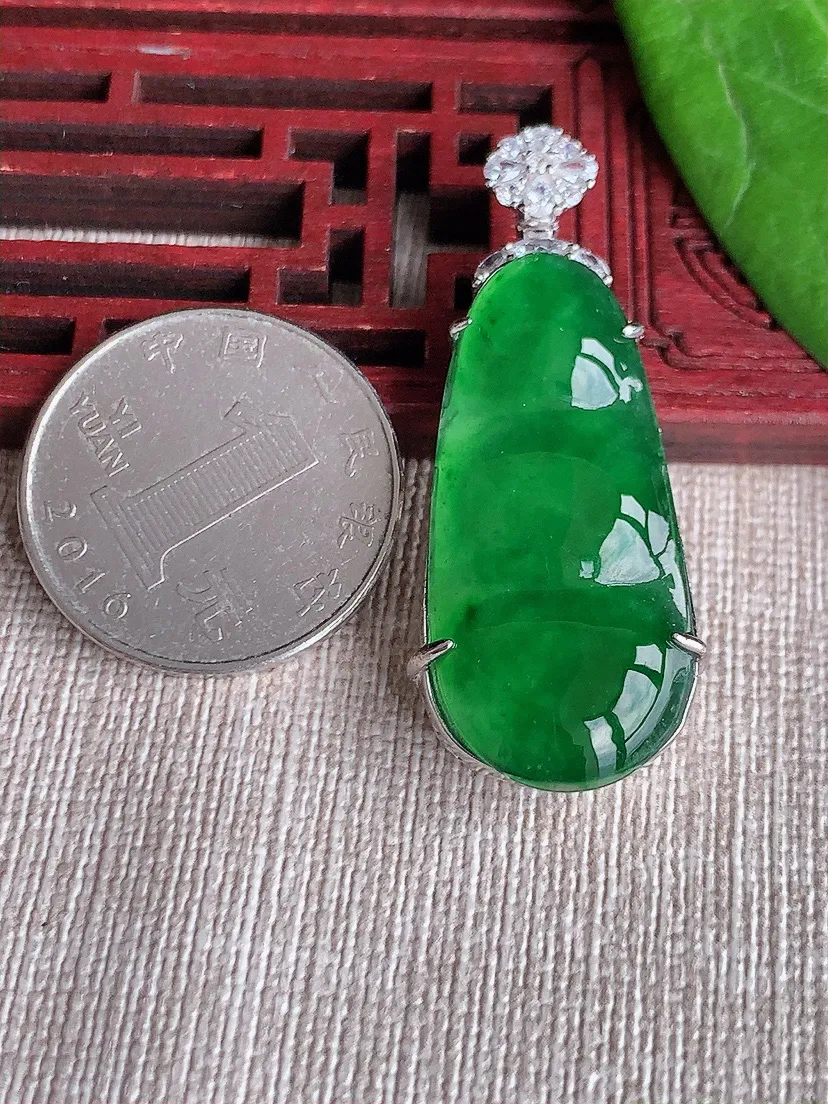 天然A货翡翠925满绿四季豆福豆平安豆吊坠尺寸44×34.2×16.5×8.7m量9.45g 0627