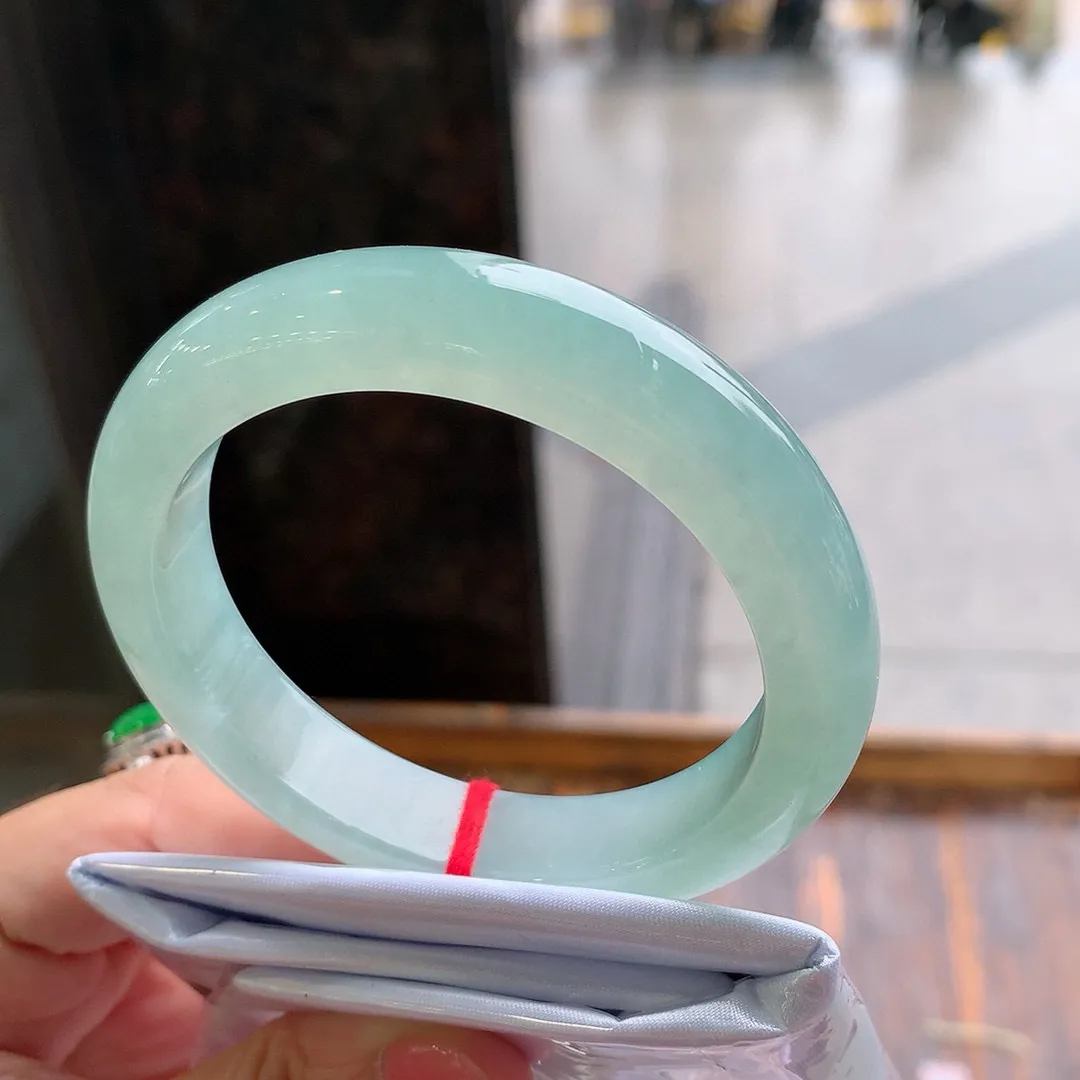正圈高冰蓝绿 无瑕 尺寸:55.2/12/8.7 种水好️️