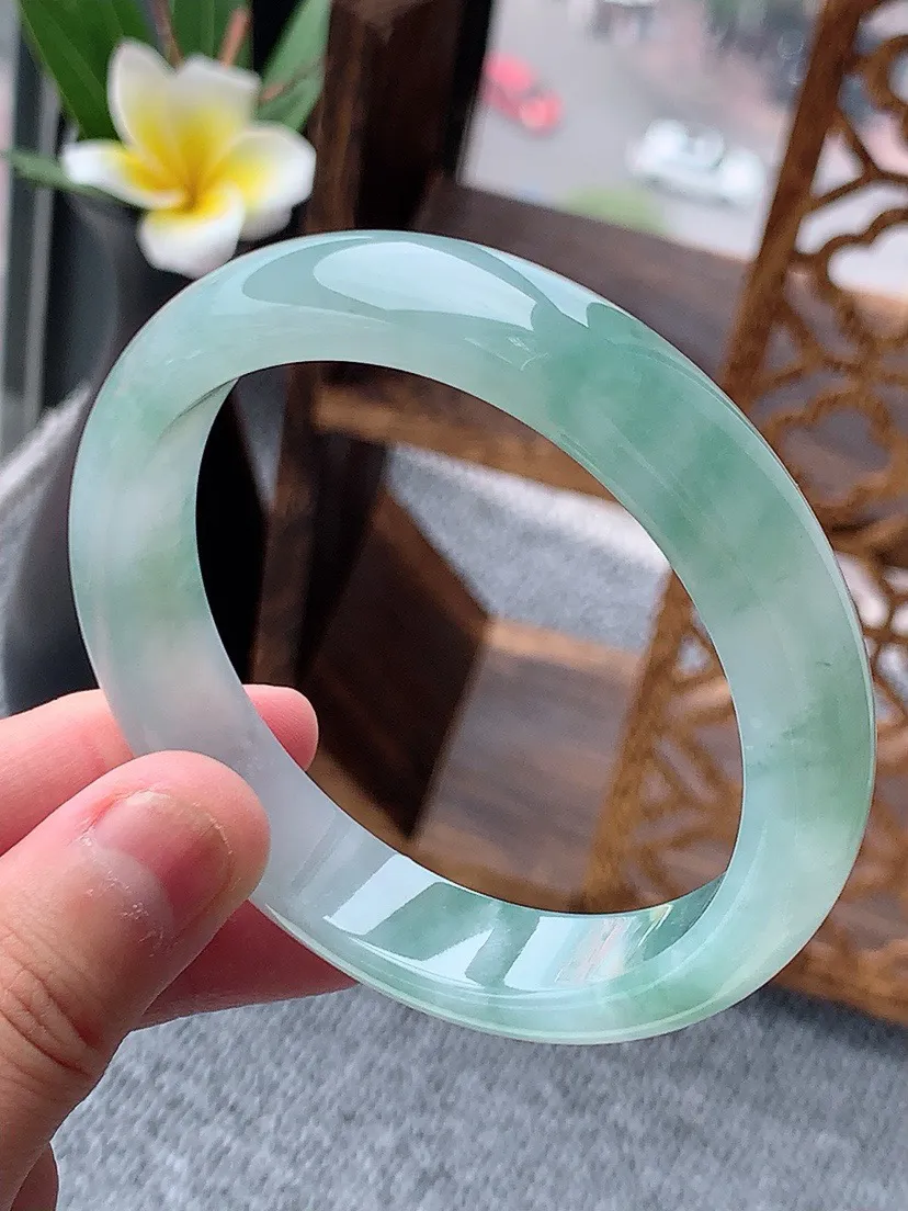 a货翡翠老坑飘花正装正圈手镯57-58圈口 尺寸57.3×12×7.7mm 重量53.85g 0531