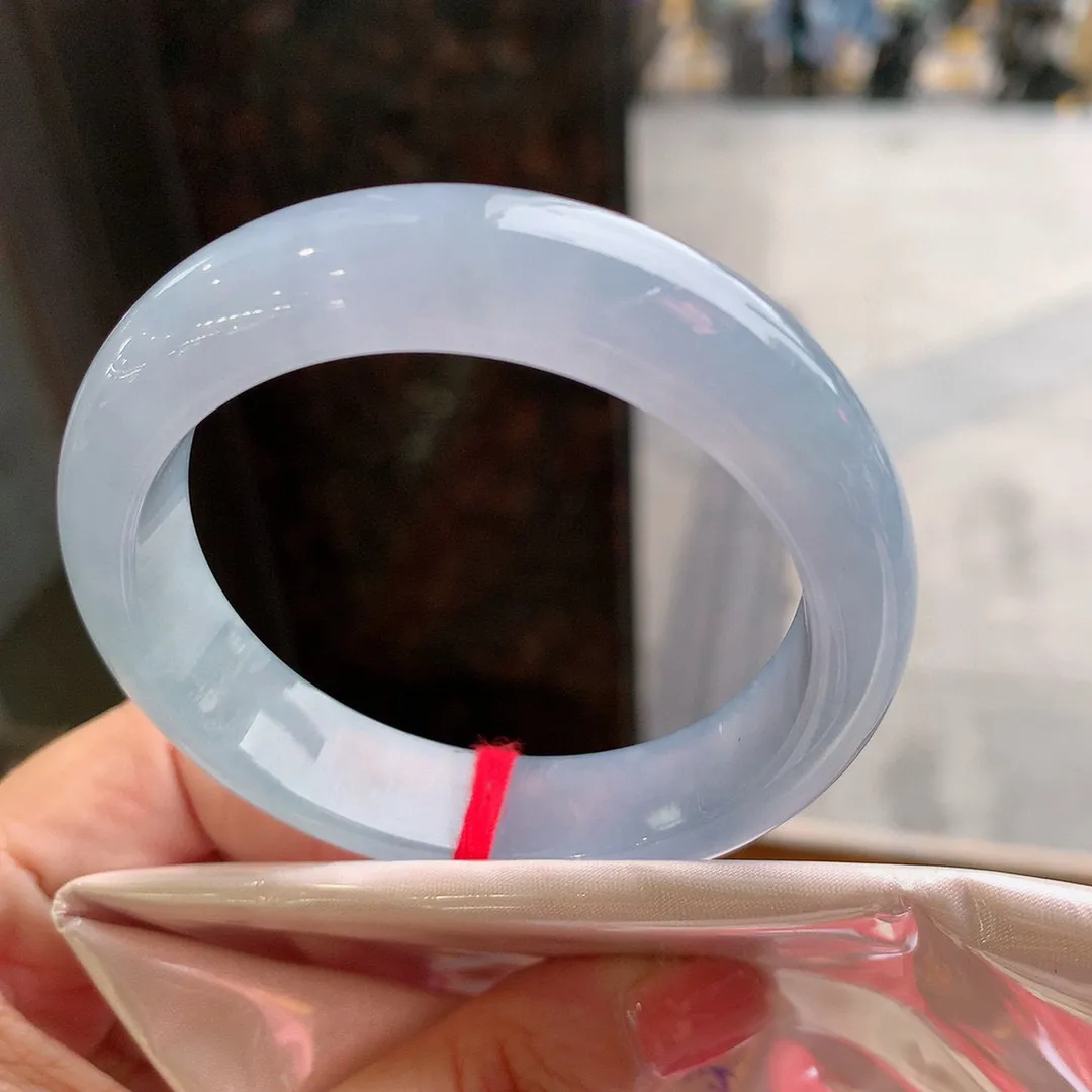 正圈高冰紫罗兰 无瑕 尺寸:52.8/12.6/8.2 种色俱佳