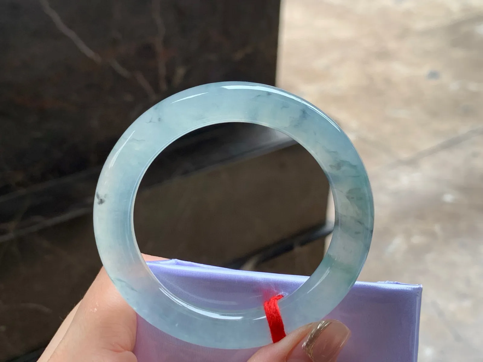 冰乌鸡福镯
种老水足 50.9/10.2/9.6mm