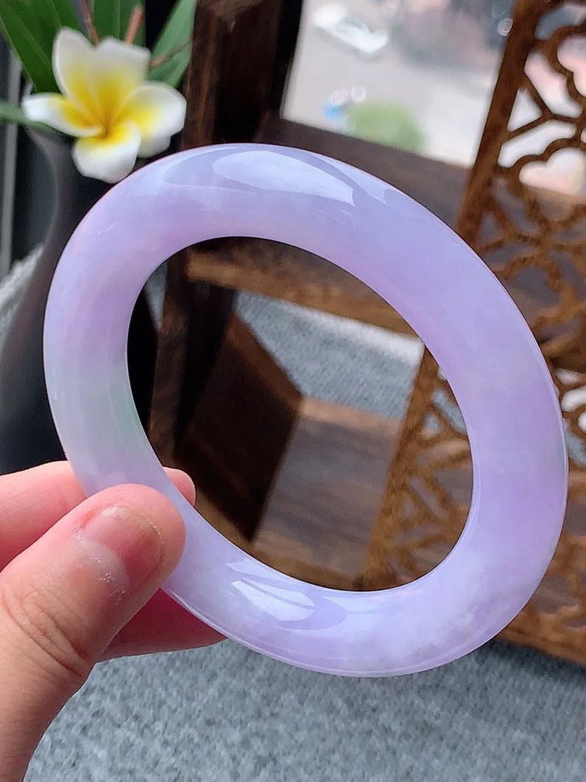a货翡翠老坑春彩紫罗兰飘绿胖圆条手镯57-58圈口 尺寸57×11.6mm 重量82.40g 053