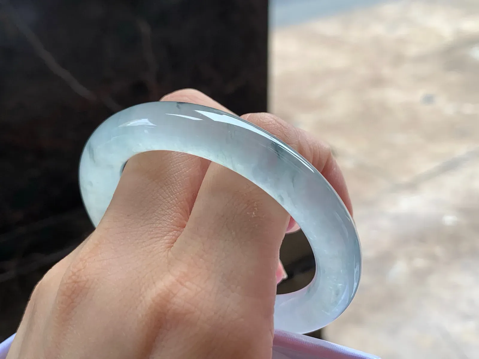 冰乌鸡福镯
种老水足 50.9/10.2/9.6mm