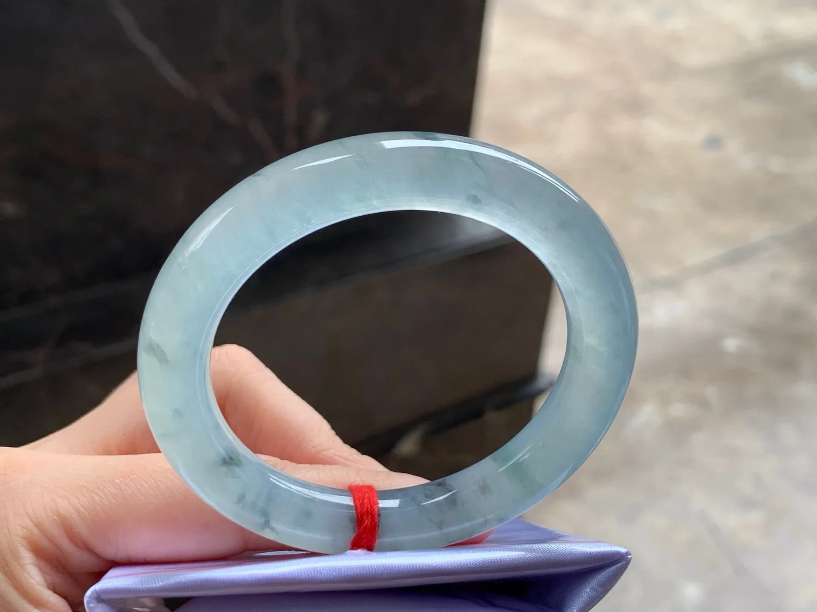 冰乌鸡福镯
种老水足 50.9/10.2/9.6mm