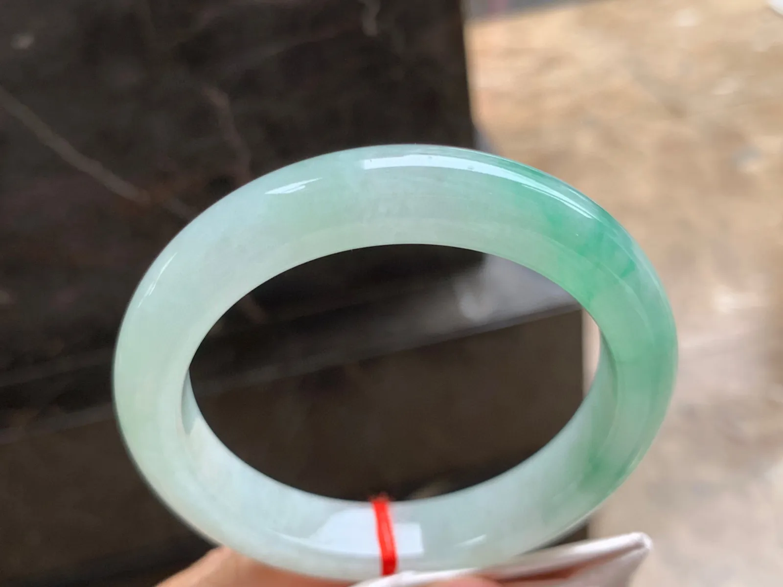 61-13-9.5mm
带色手镯 颜色清新漂亮 大圈口