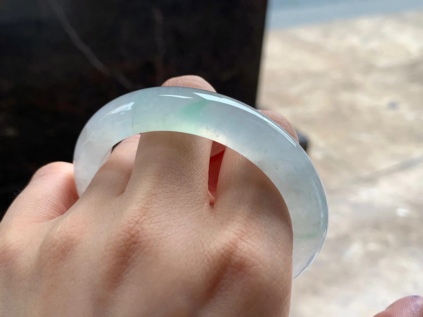 冰种手镯
54.1/11.1/8.8mm