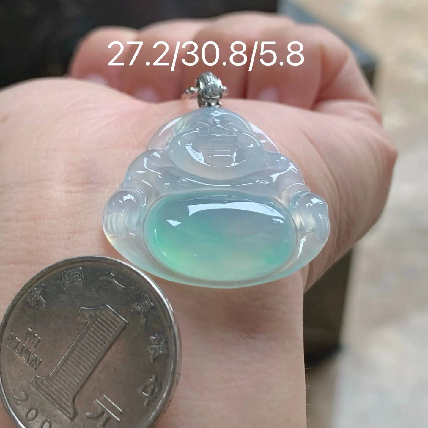 冰种飘色坐佛
清爽 金扣