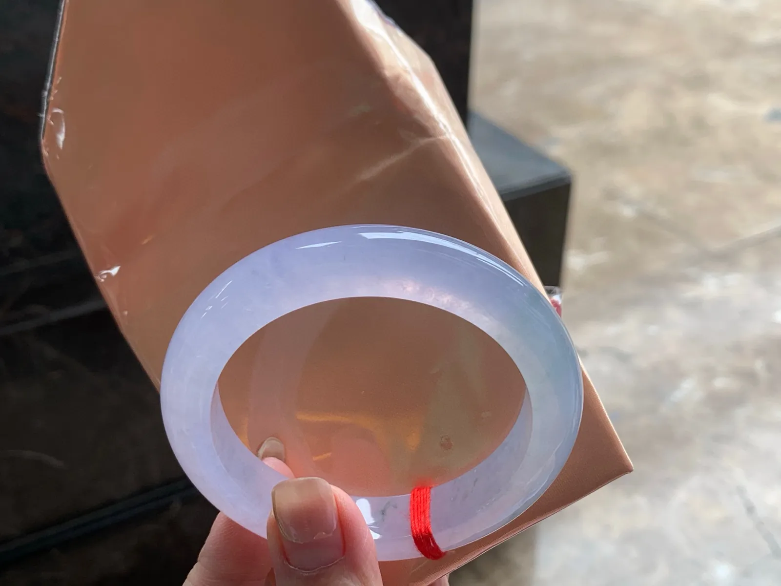 冰种粉春手镯
种老水足 56.5/11.8/9.7mm