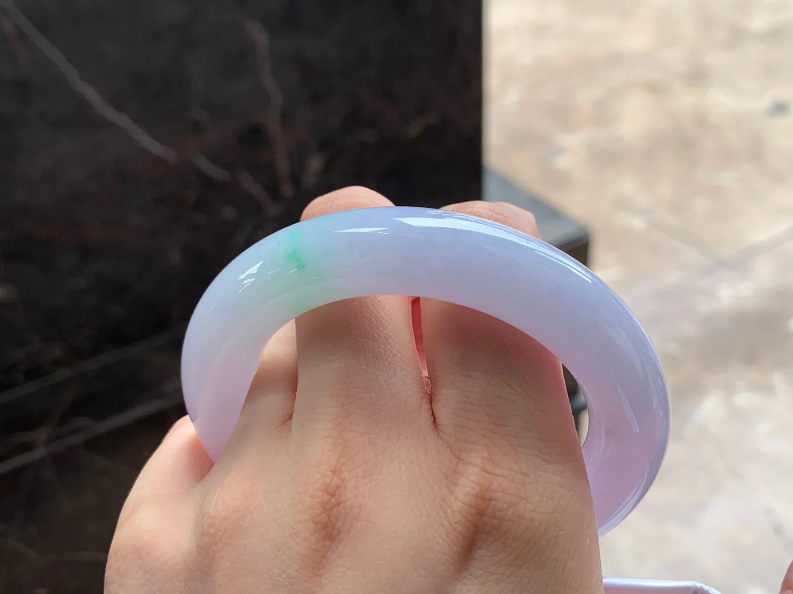 春彩福镯
干净清爽 55/12.4mm