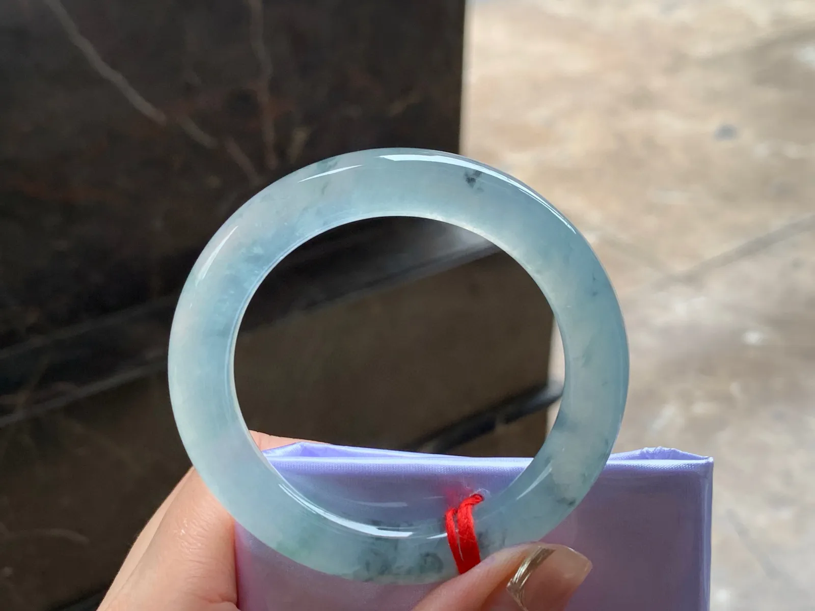 冰乌鸡福镯
种老水足 50.9/10.2/9.6mm
