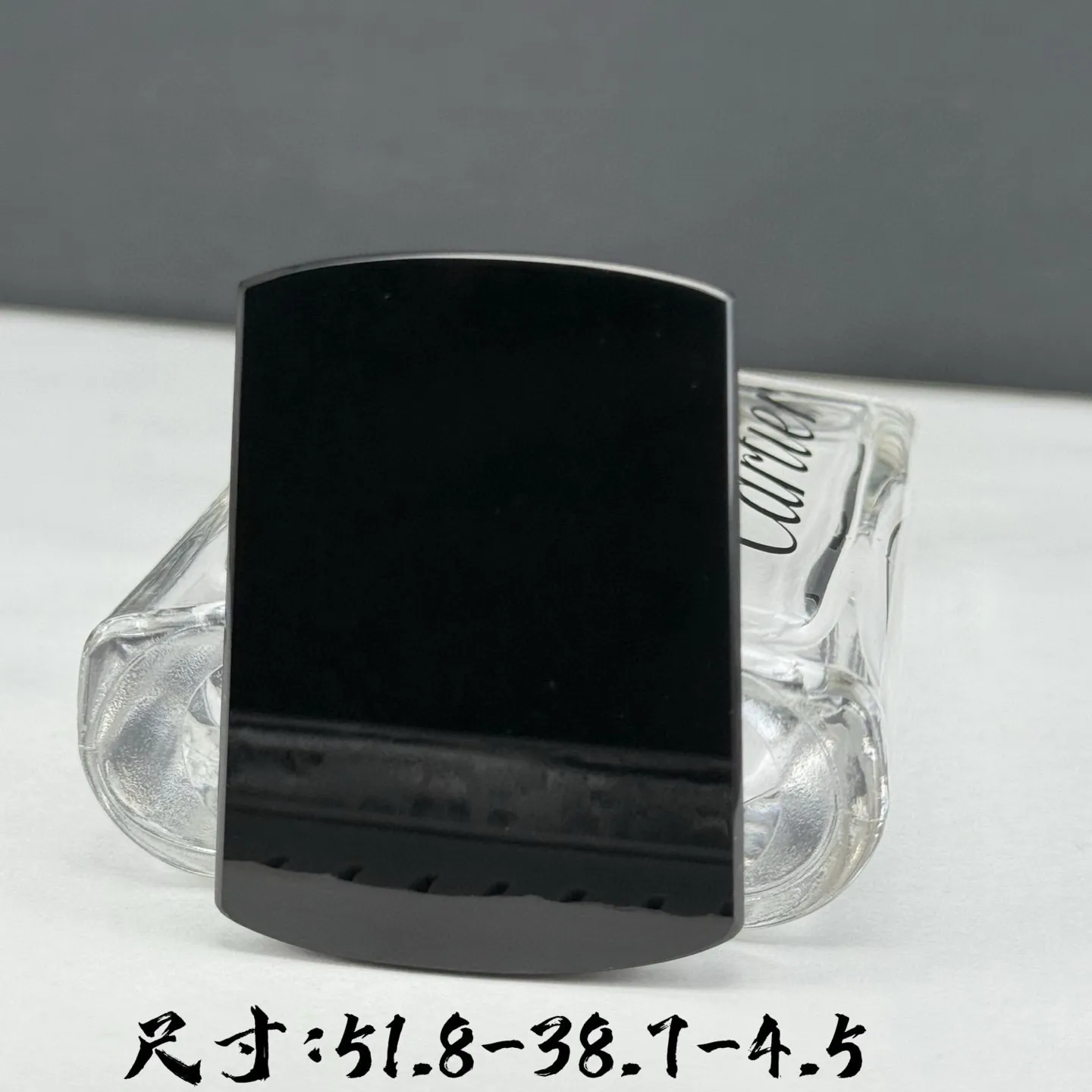 精品墨翠无事牌 种好色正 黑度好 打灯通透 油性足 尺寸51.8