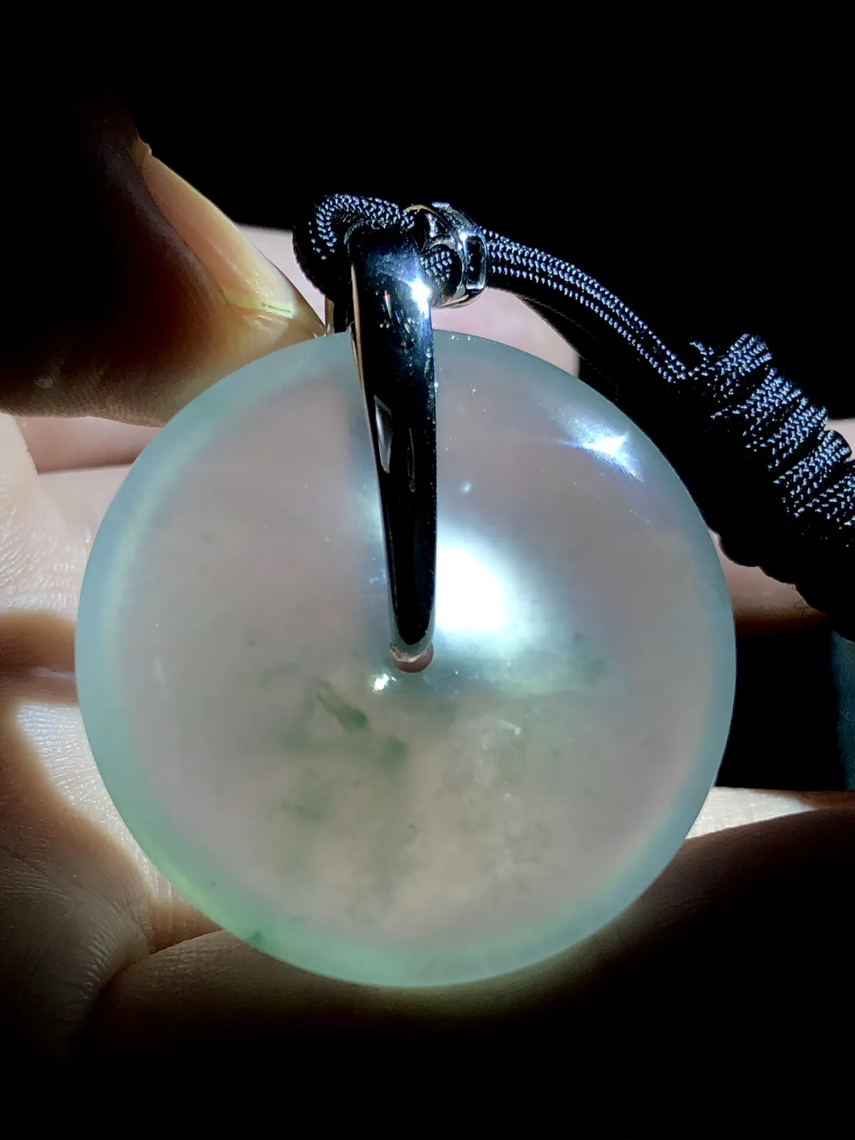 高品质平安扣子，裸石36.8-7.5mm，
18K金，南非钻，