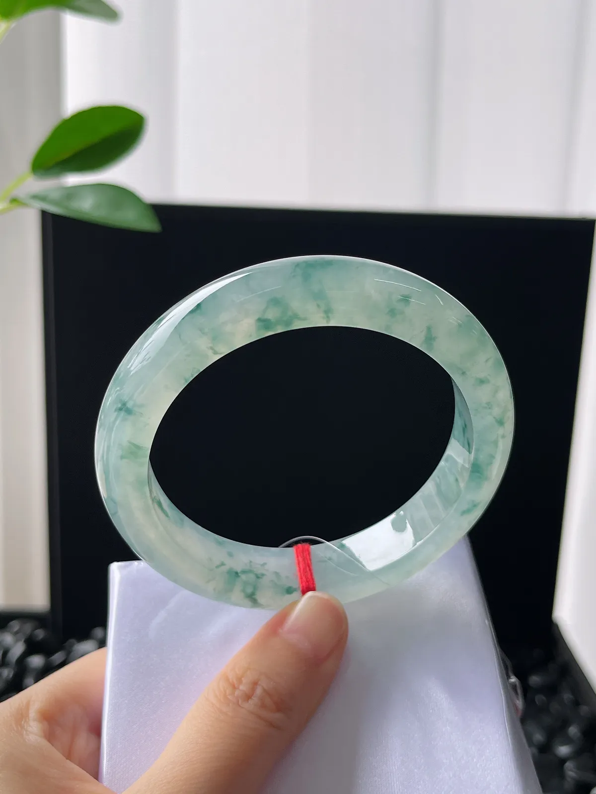 正圈58圈口，翡翠冰飘花正圈