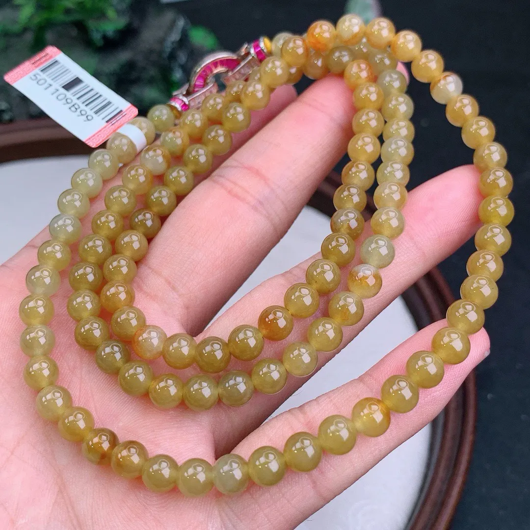 天然A货翡翠黄翡圆珠项链
尺寸6.2mm   重47.76g