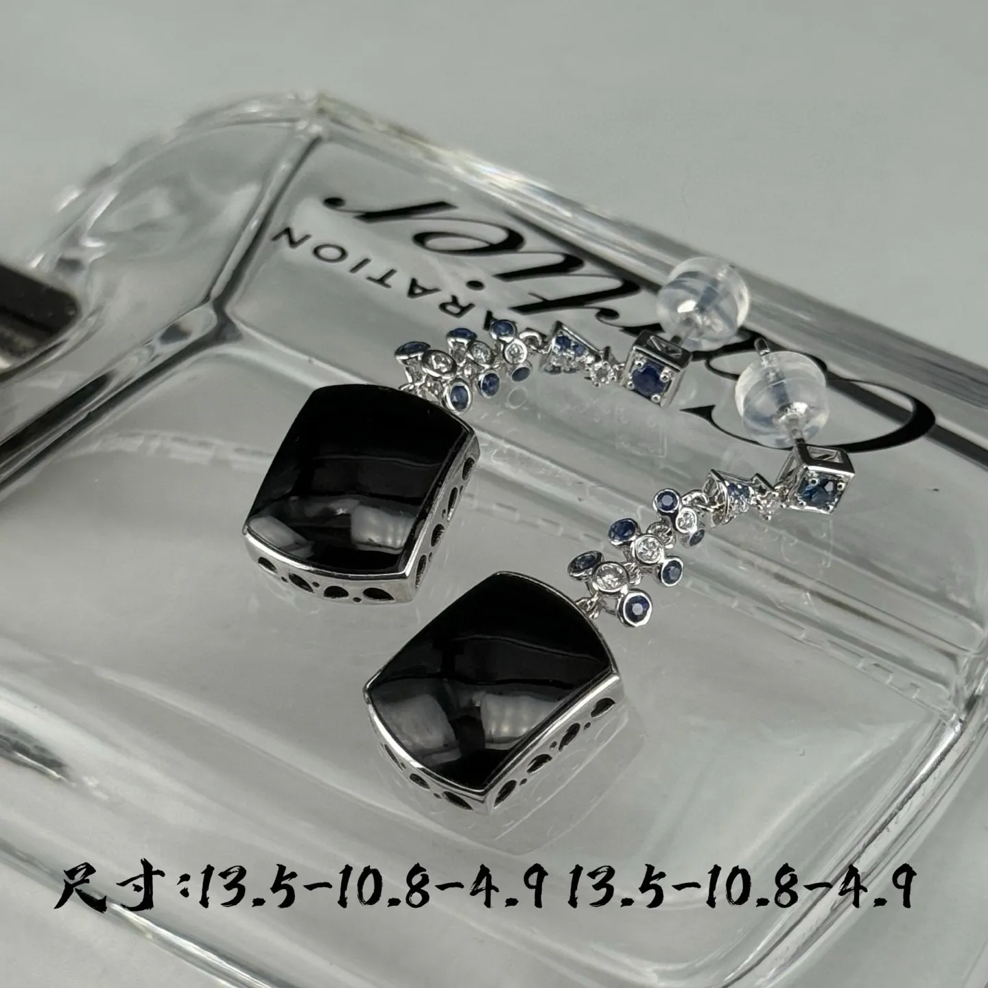 精品18k墨翠大耳坠 种好色正 黑度极好 打灯通透 油性十足 尺寸13.5