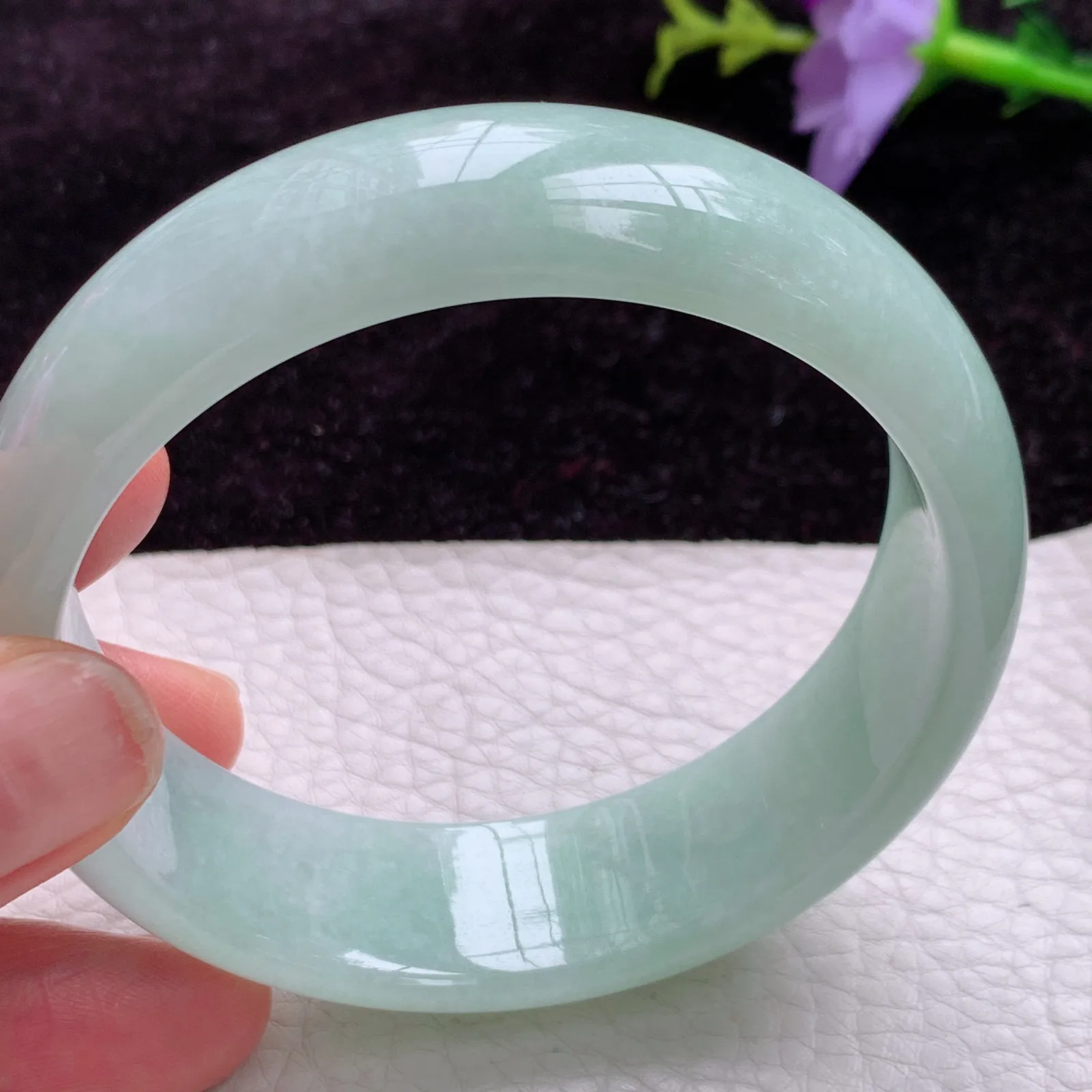 js实拍 59.5*18*7.3轮胎镯 天然翡翠甜绿百搭正圈玉手镯 平安镯