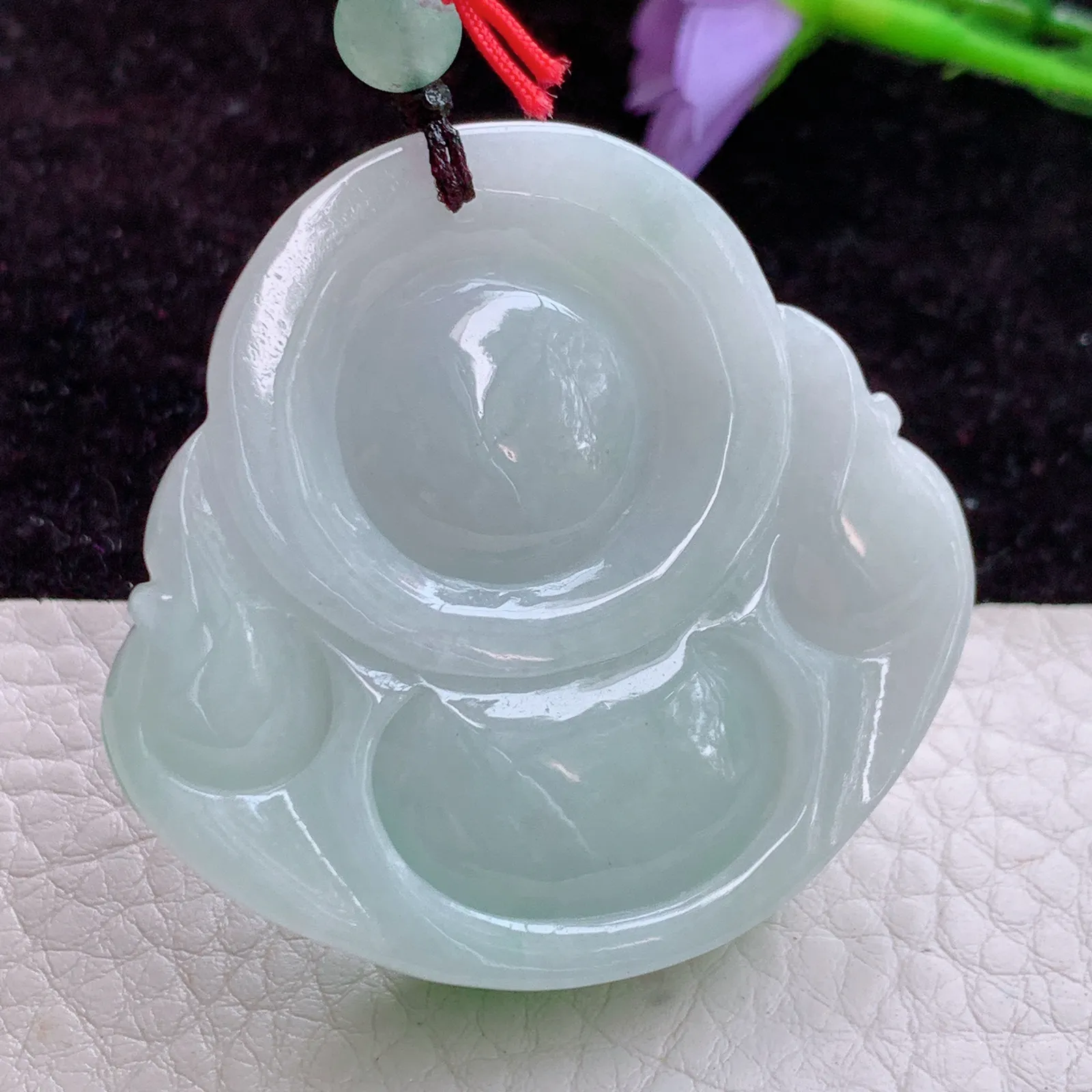 Zen实拍45.6*47.8*12.2缅甸翡翠饱满飘阳绿佛公 开心佛玉吊坠