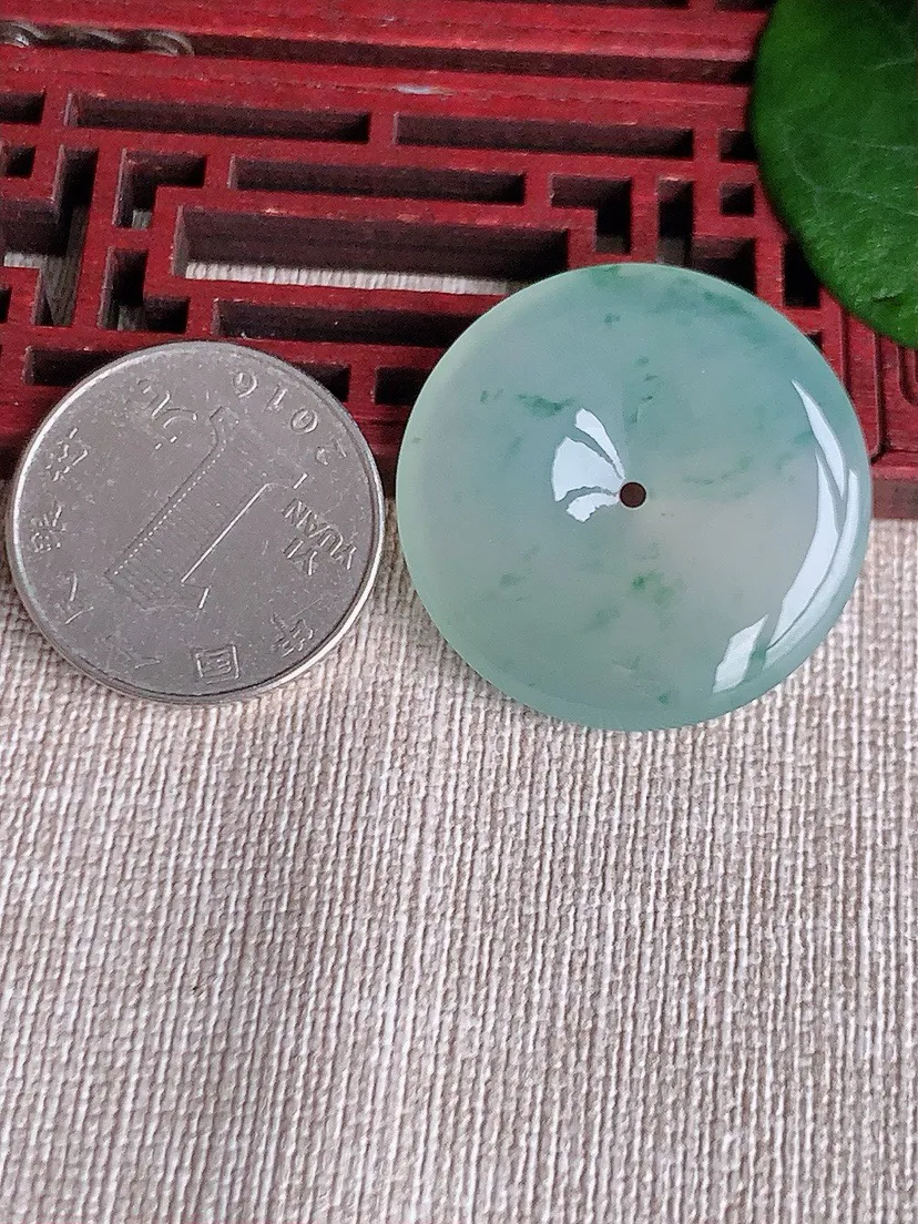 a货翡翠老坑冰种飘花平安扣吊坠 尺寸31×5mm 重量10.52g 0603