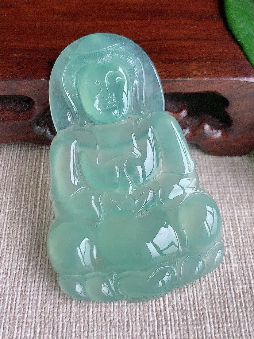 a货翡翠老坑冰种晴水正装观音吊坠 尺寸57.5×36×5.3mm 重量16.54g 0603