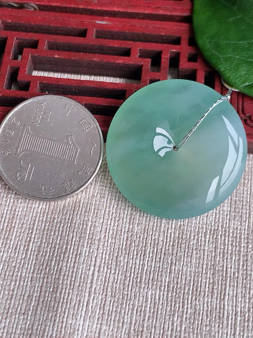 a货翡翠老坑冰种晴水平安扣吊坠 尺寸31.2×6.4mm 重量13.60g 0603