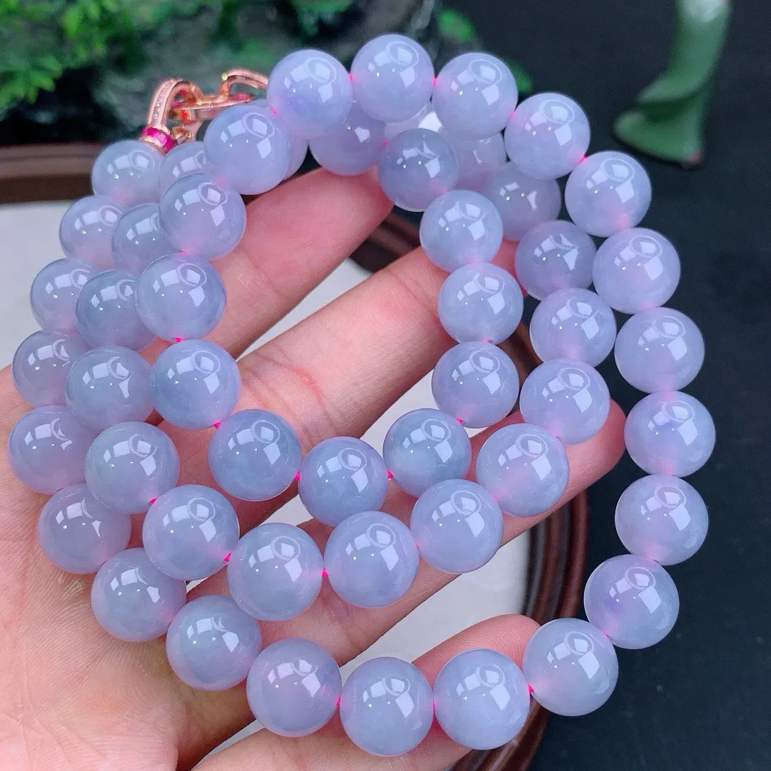 缅甸天然A货翡翠紫罗兰圆珠项链
尺寸11.5mm   重140.83g