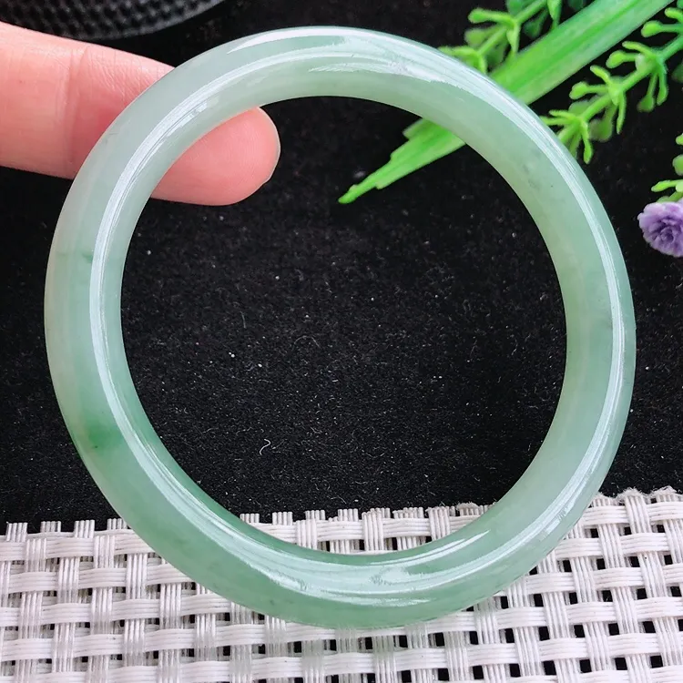 自然光56圈口老坑冰胶水灵冰晴满色圆条手镯翡翠玉镯尺寸56/8.5/8.3