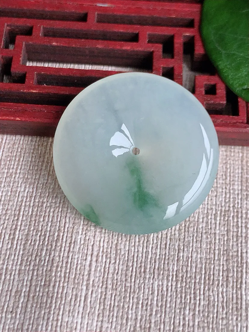 a货翡翠老坑冰种飘花平安扣吊坠 尺寸31.7×5.7mm 重量12.94g 0603