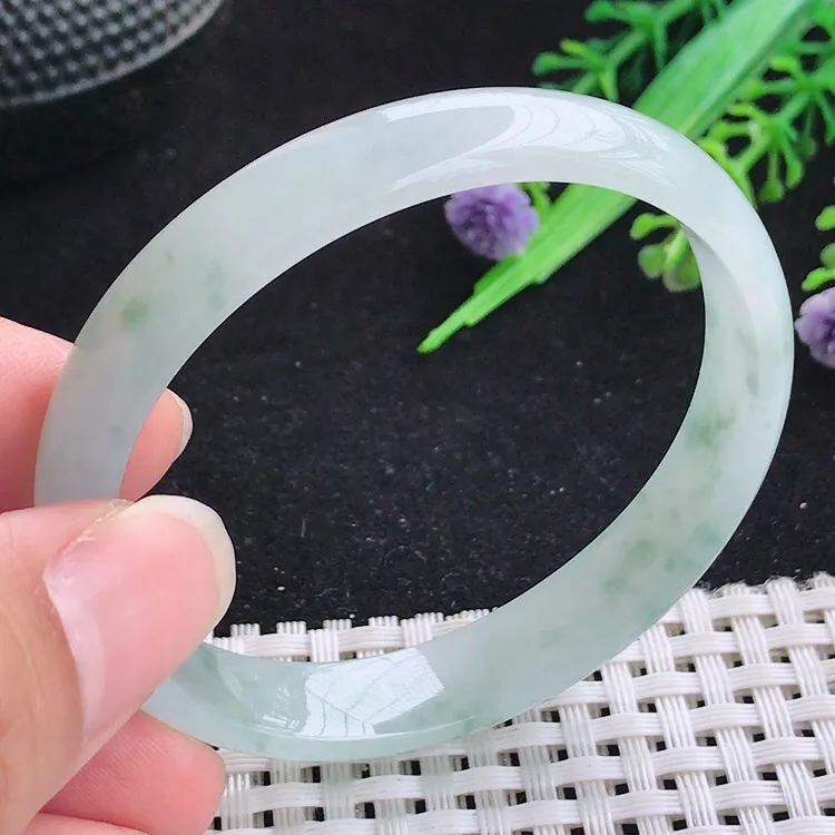 自然光51.5小圈口老坑秀气冰透飘花贵妃手镯翡翠玉镯尺寸51.5/47/10.2/5
