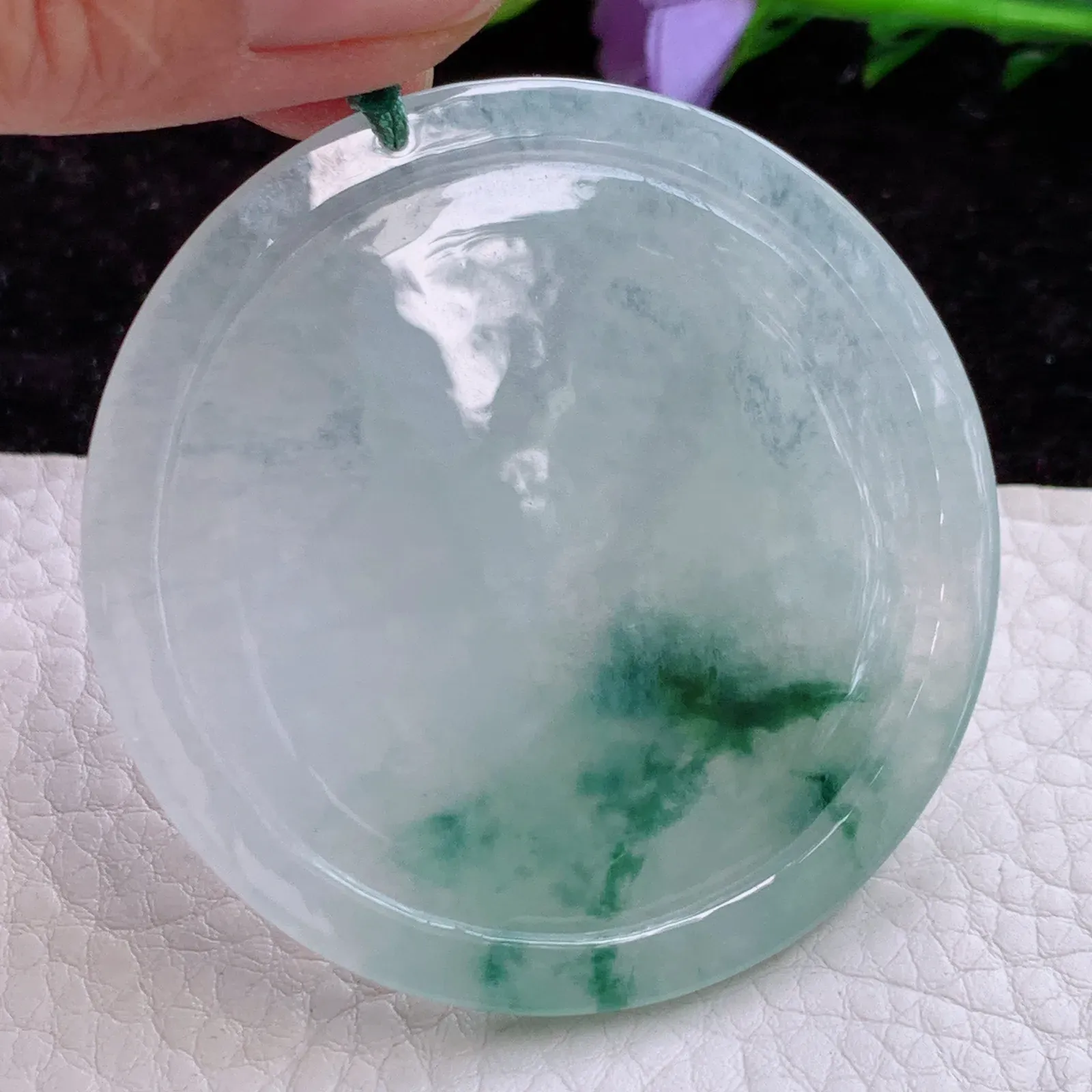 yn实拍52.8*5.6缅甸翡翠精雕冰飘花三羊开泰 生肖羊玉吊坠 玉挂件