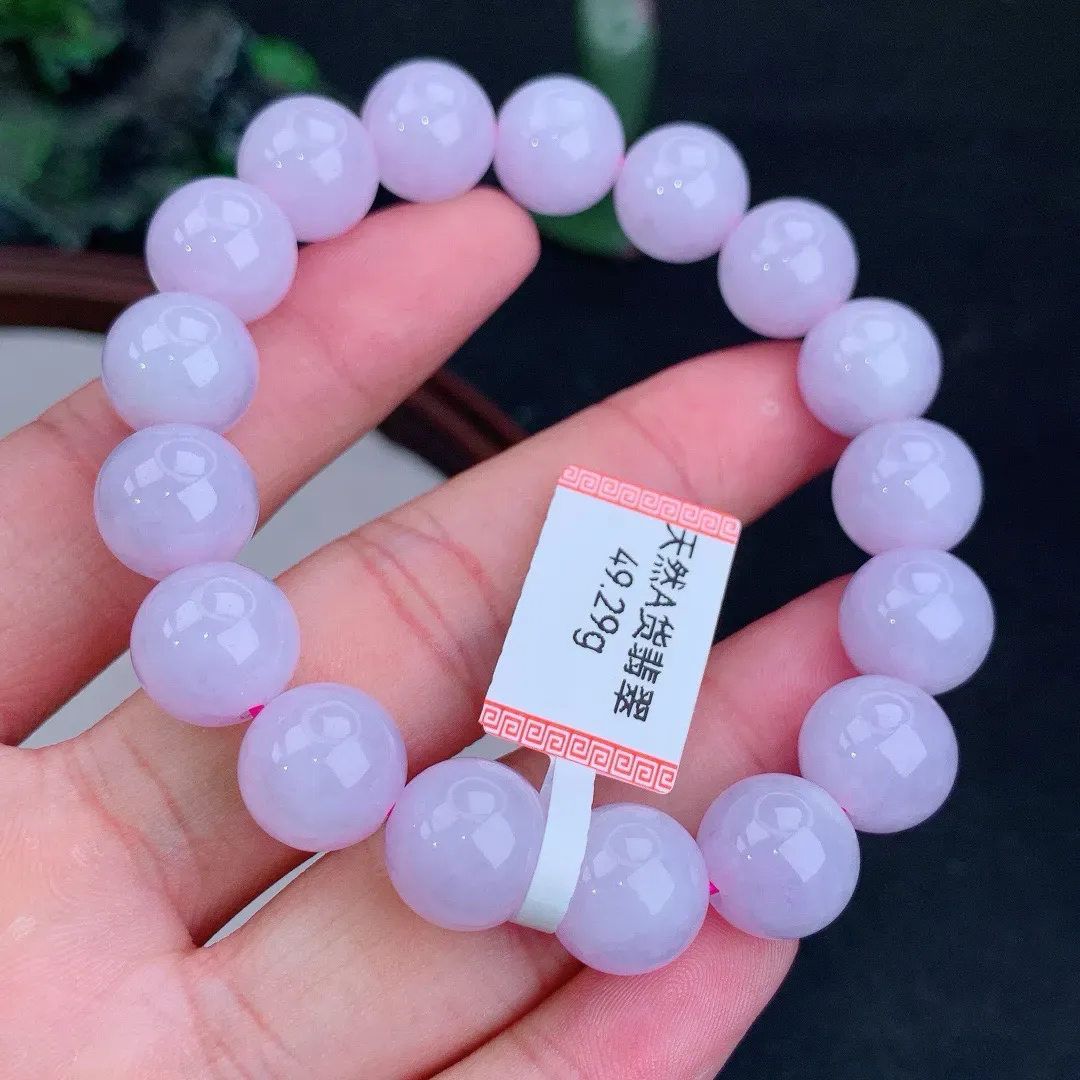 缅甸天然A货翡翠紫罗兰圆珠手串
尺寸12mm   重49.29g
