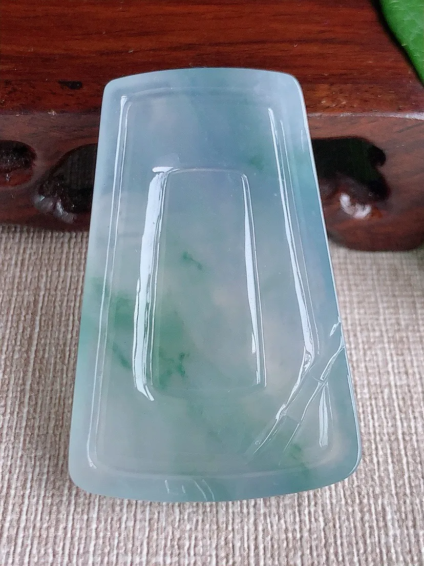 a货翡翠老坑冰种紫底飘花意境山水牌吊坠 尺寸49.3×32.3×5.4mm 重量22.76g 060