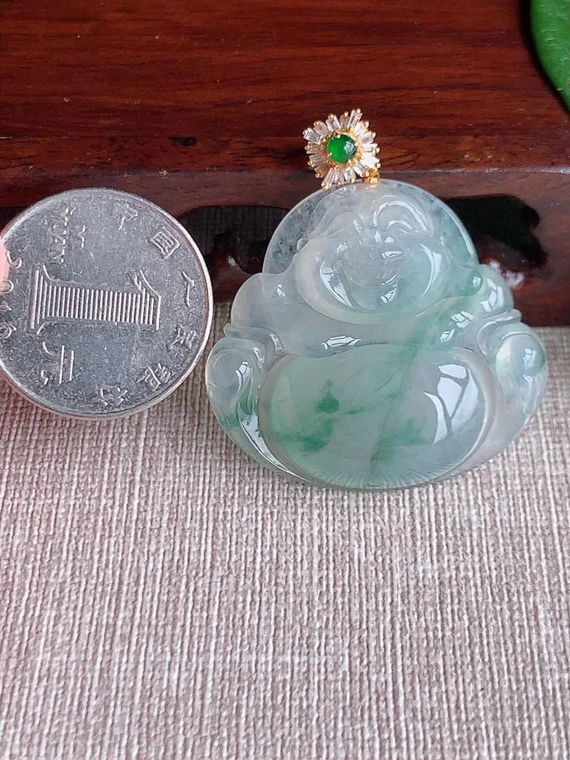 a货翡翠老坑冰种18K金伴钻镶嵌飘花佛公吊坠 尺寸43×33×36.6×6.4mm 重量12.96g 0603