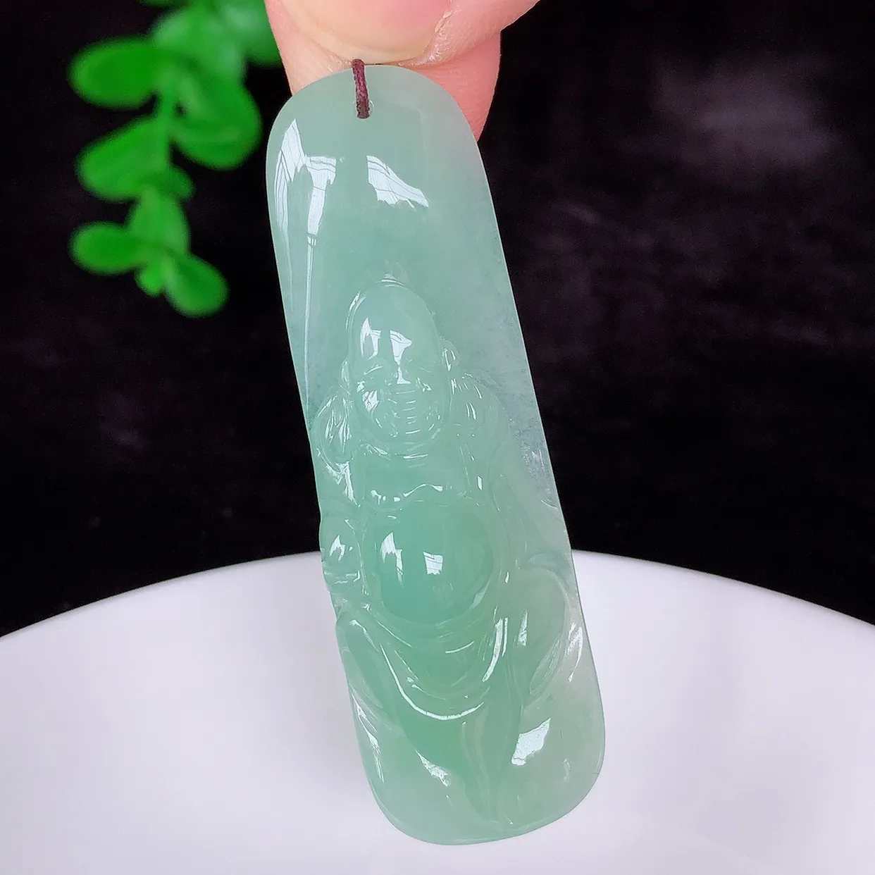 自然光实拍，冰润冰糯种果绿翡翠冰胶逍遥布袋佛吊坠，代代有钱，水足丰盈，盈满欢喜，配戴送礼佳品！#60.1