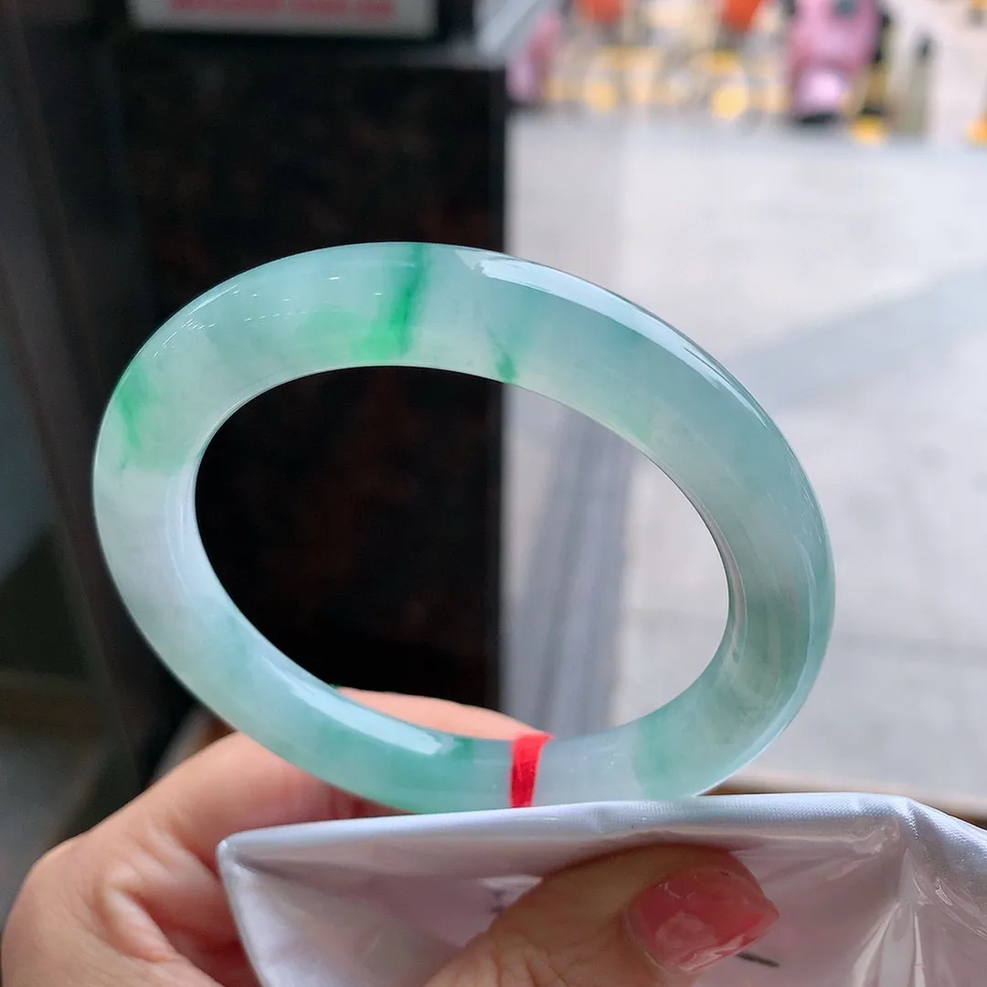 圆条高冰阳绿 微纹 尺寸:54.8/9.6 种色俱佳