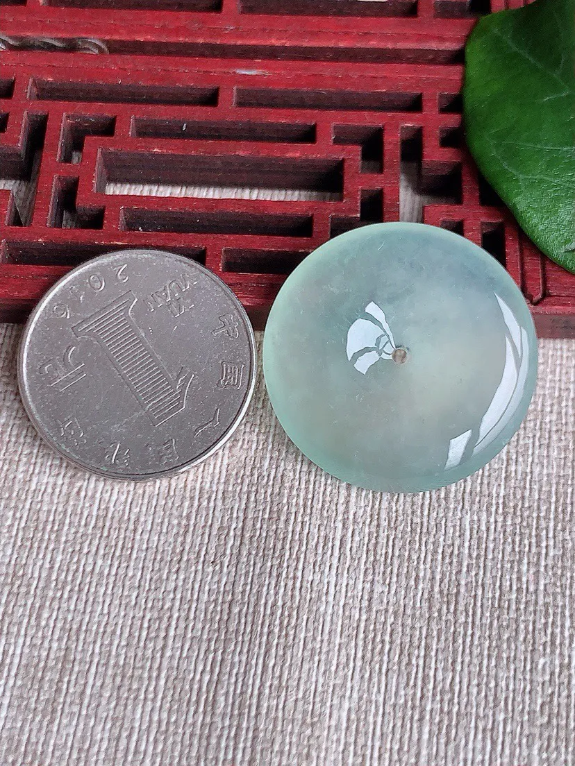 a货翡翠老坑冰种晴水平安扣吊坠 尺寸28.2×5mm 重量9.00g 0604