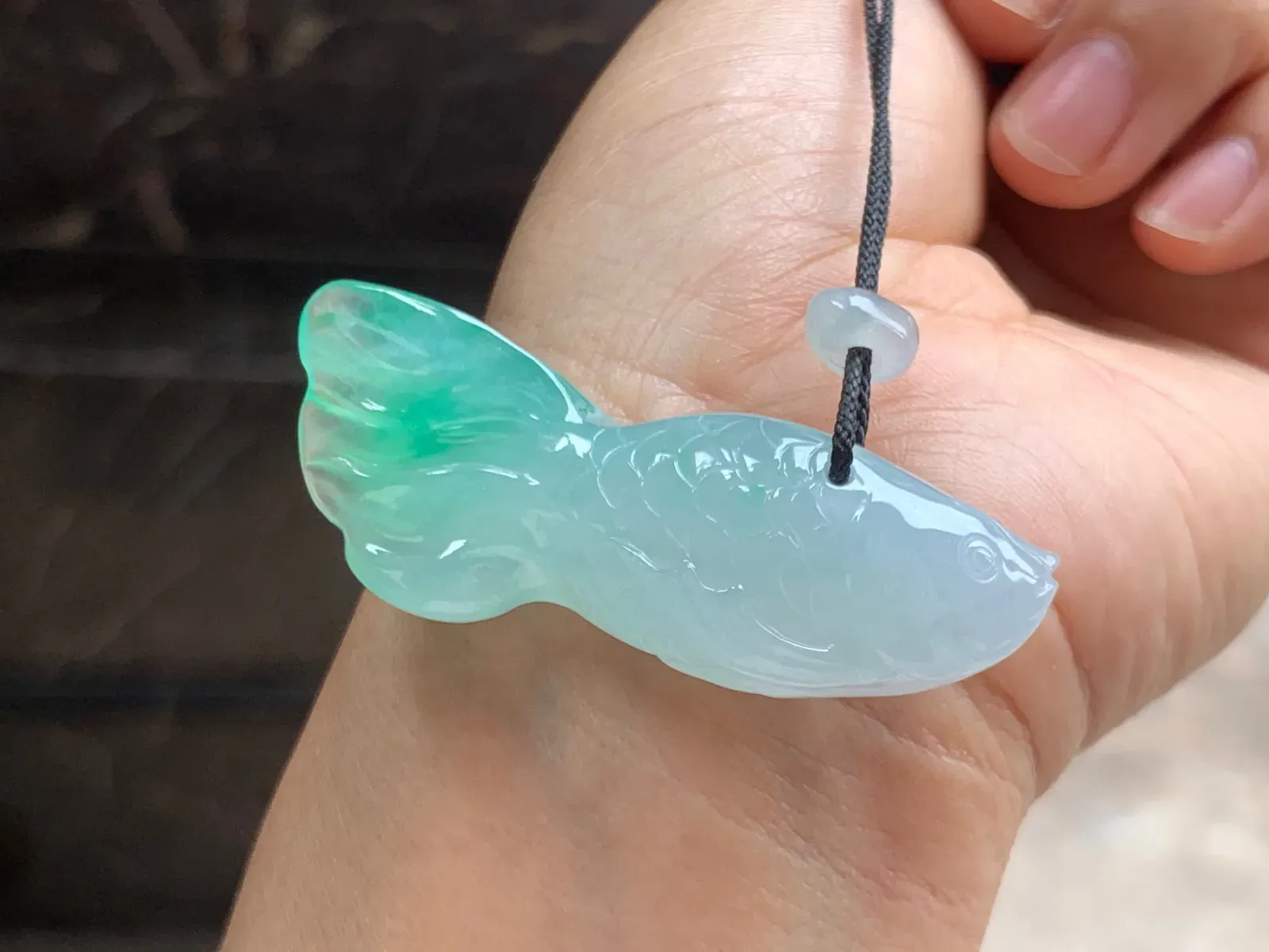 冰种晴水小鱼 温润细腻 精美灵动