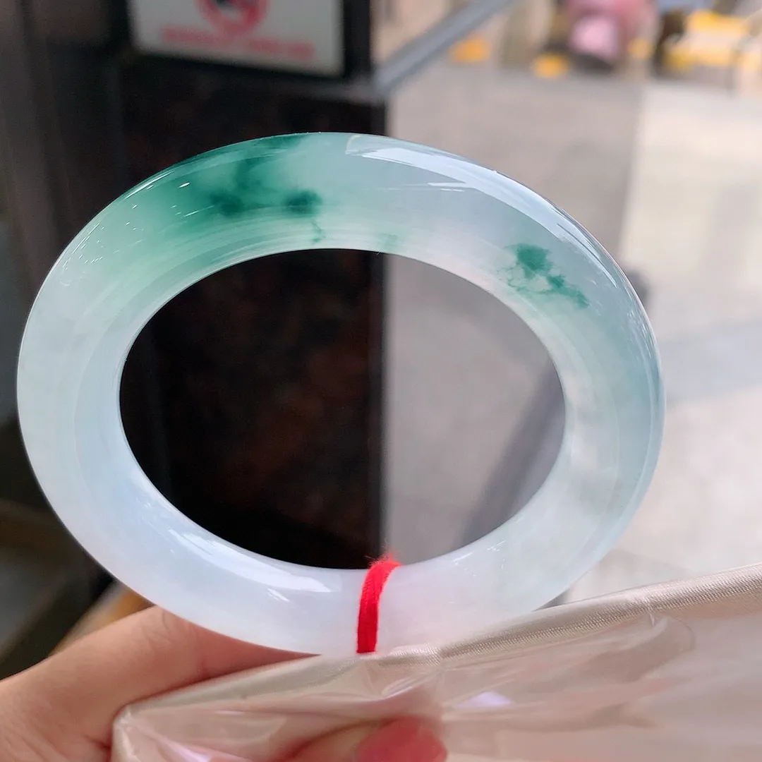 圆条冰玻飘花 无瑕 尺寸:56.5/11.9花美 种水好️️